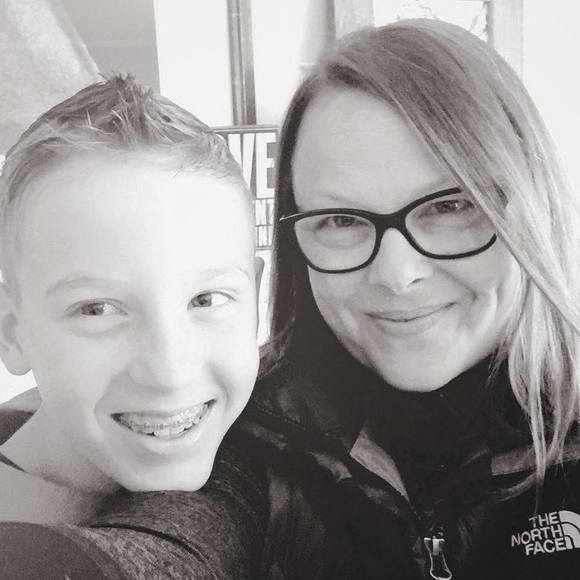 Meet your Posher, Vicki - Picture 1 of 1